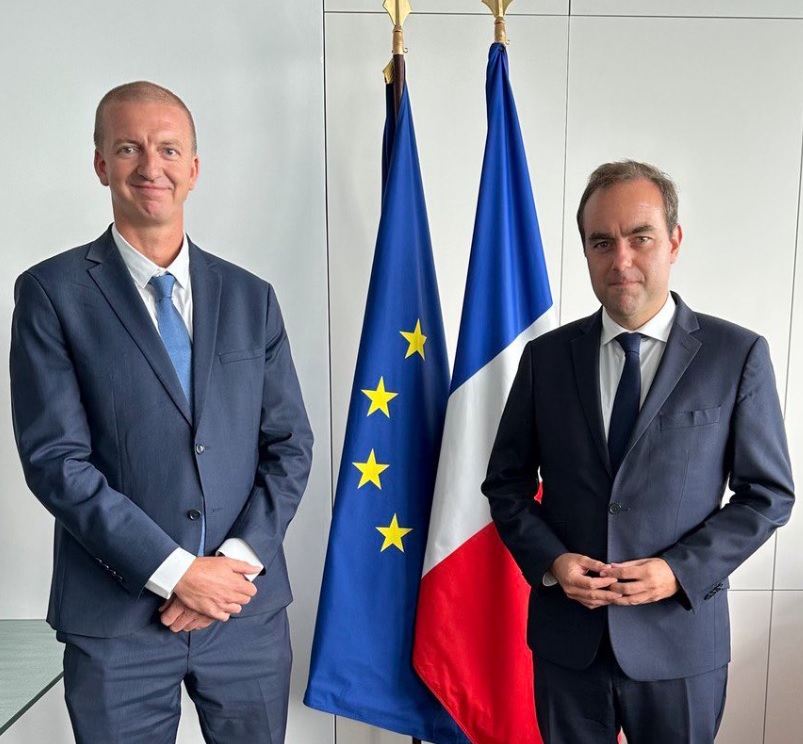 Україна отримає понад 150 дронів від французької компанії Delair